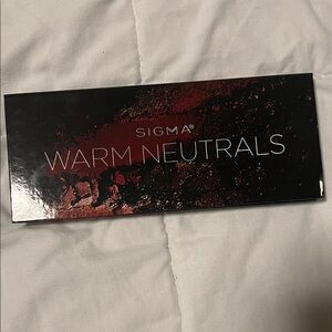 Sigma Beauty Warm Neutrals Eyeshadow Palette